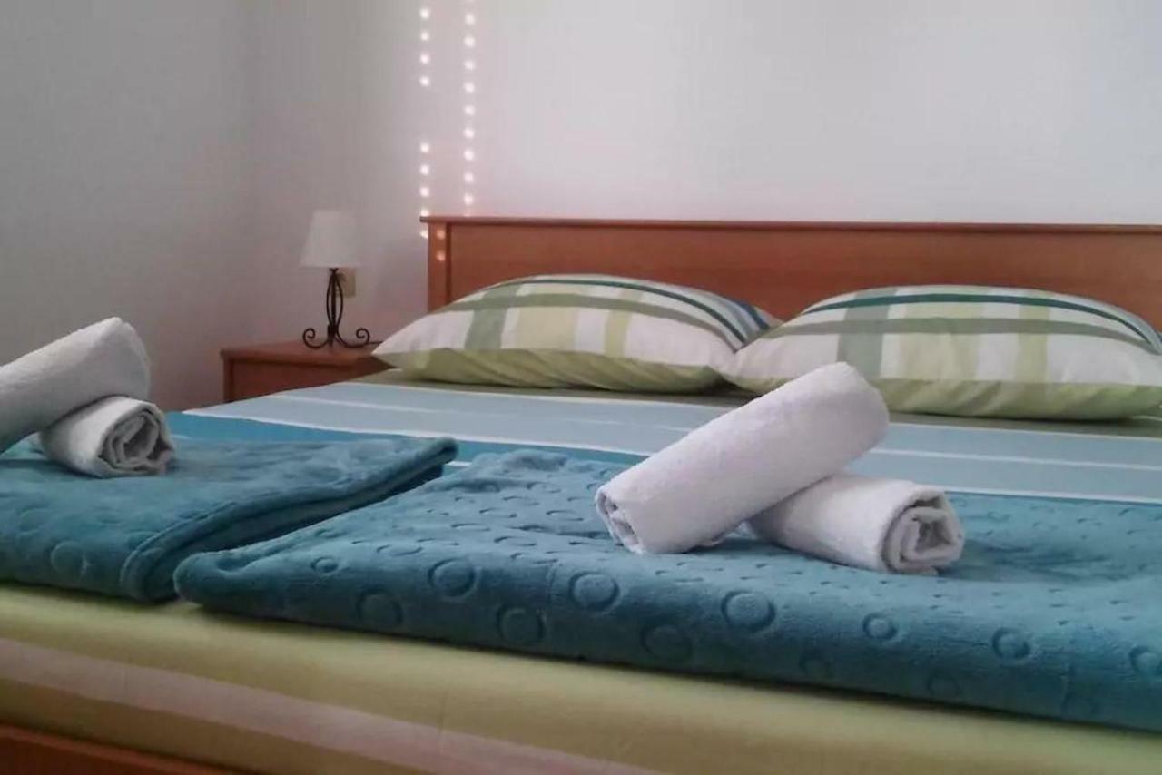 Cozy Apartment With Sea View Kaštela Extérieur photo